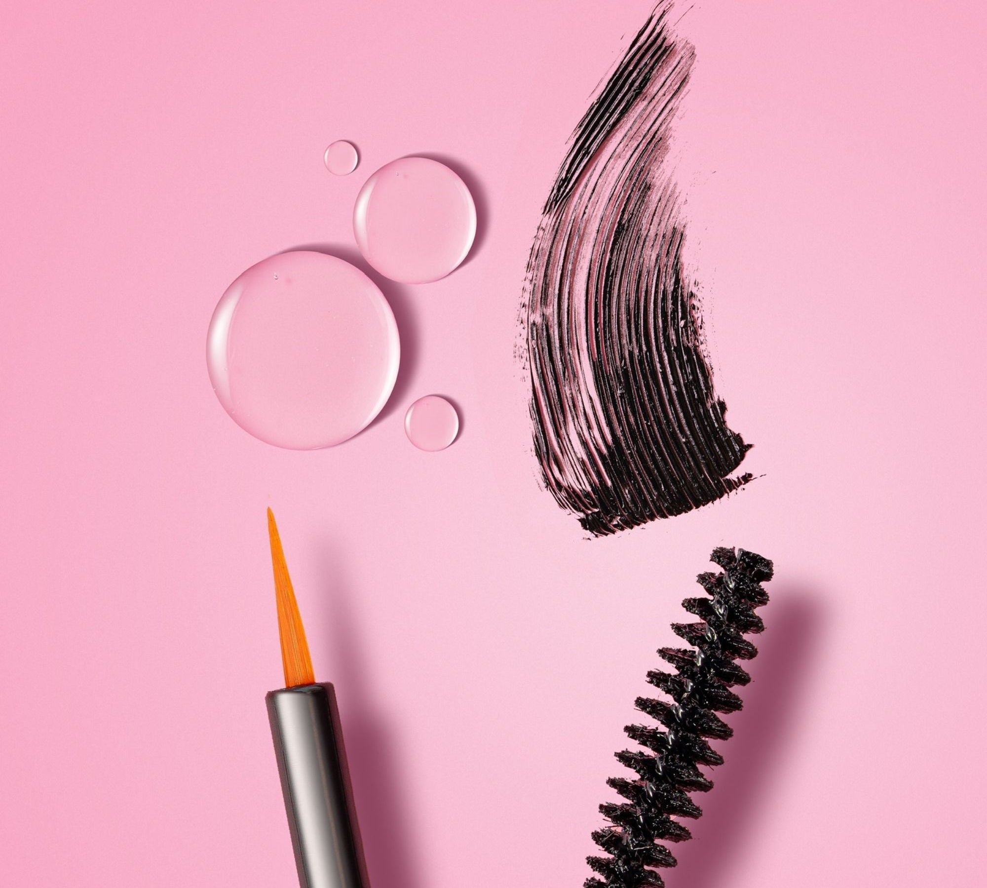 How to Remove Waterproof Mascara Without Damaging Your Lashes